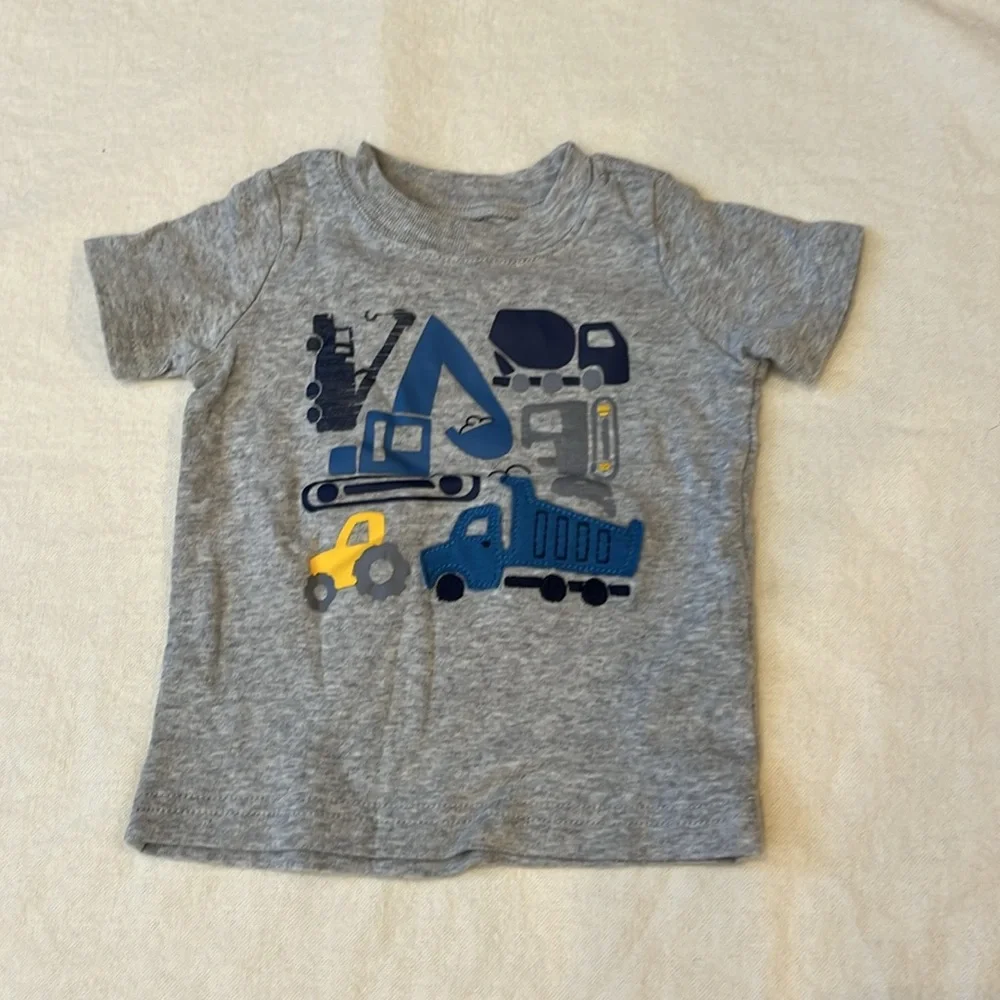 Bundle of 9M Graphic T-Shirts
